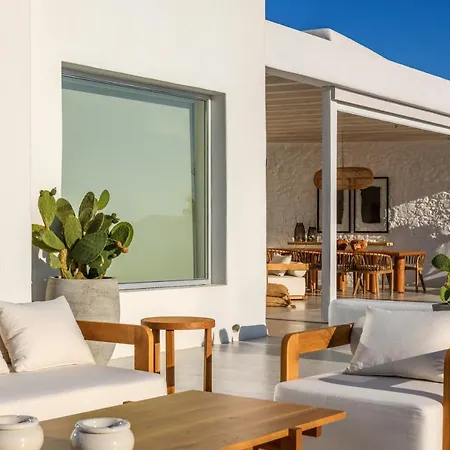 Rimberia Beachfront فيلة