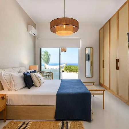Rimberia Beachfront Villa *