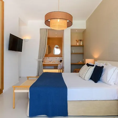 Rimberia Beachfront Mykonos Town