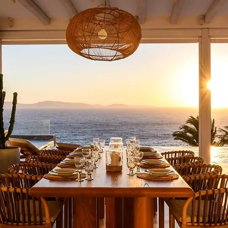 Rimberia Beachfront Mykonos Town